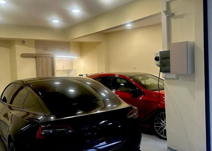 Thess Old Town 3 Free Private Parking